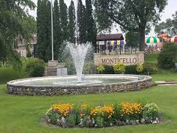 Monticello, IA