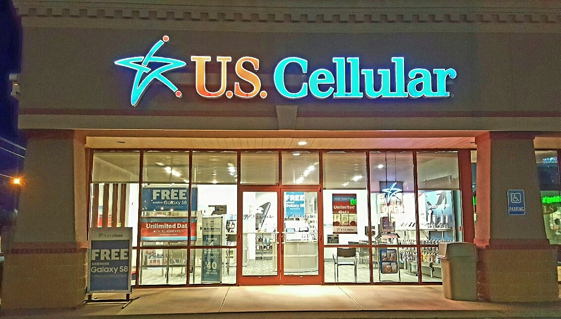 U.S. Cellular Retail Location in Enid, OK | Premier Locations